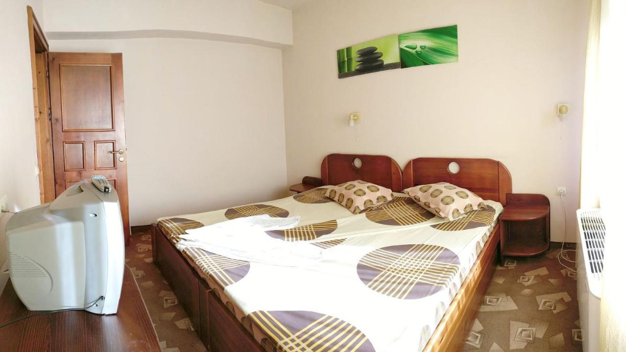 Family Hotel IV เวลินกราด ห้อง รูปภาพ